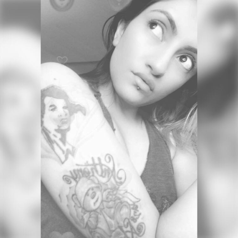 Meet your Posher, Alejandra